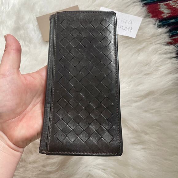 Bottega Veneta Intrecciato Bi-fold Woven Long Dark Brown Vertical Wallet - Picture 2 of 16